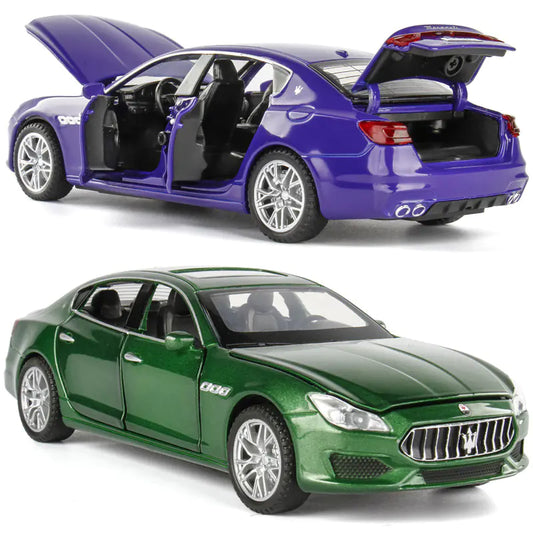 1:32 Alloy Model Car with Sound and Light Features